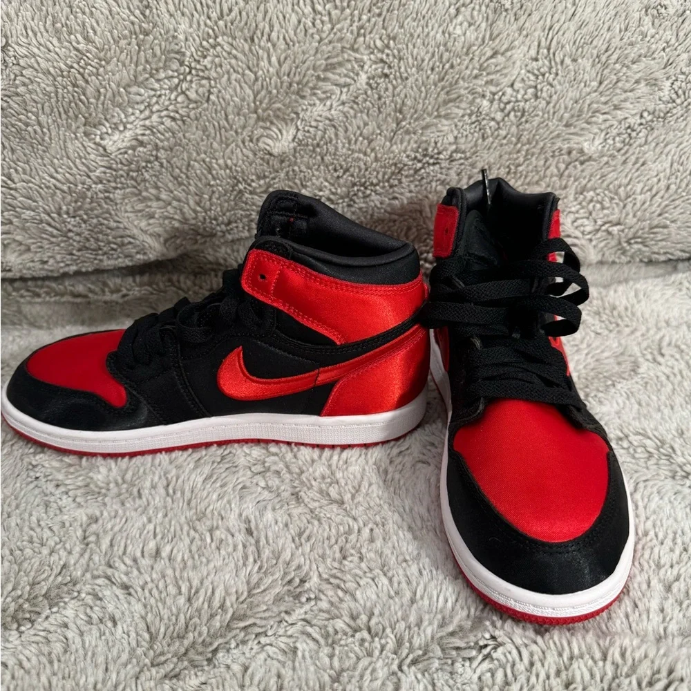 Brand New Kids' Black & Red Air Jordans - Size 3 (Never Worn) - Picture 1 of 5
